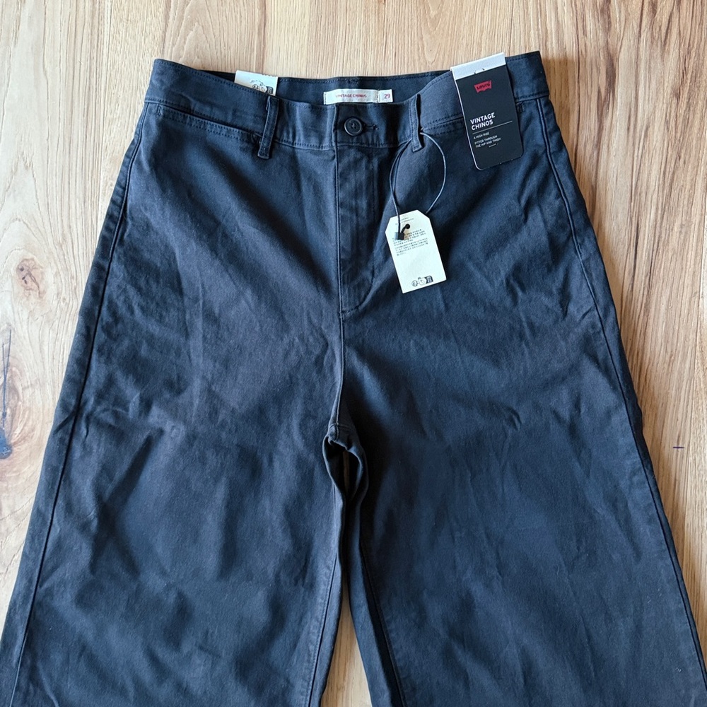 Levi’s Vintage Chino Wide leg 29x31 NWT - Picture 3 of 8